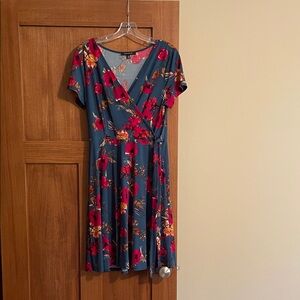 Chic Floral Wrap Mini Dress in Teal and Red